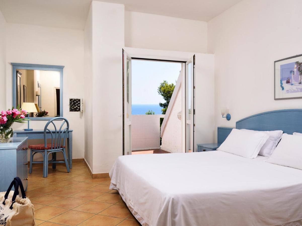 Th Capo Rizzuto Hotel Isola Di Capo Rizzuto Exterior foto