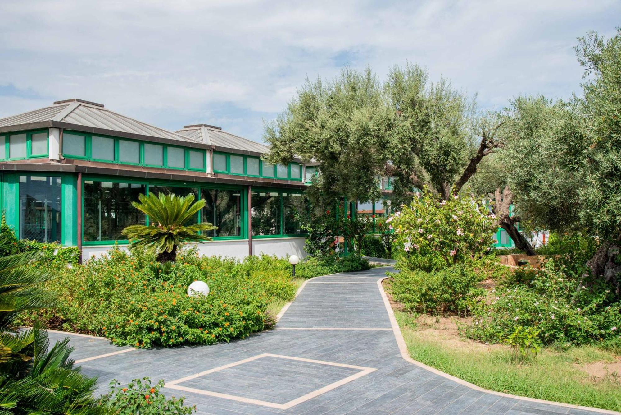 Th Capo Rizzuto Hotel Isola Di Capo Rizzuto Exterior foto