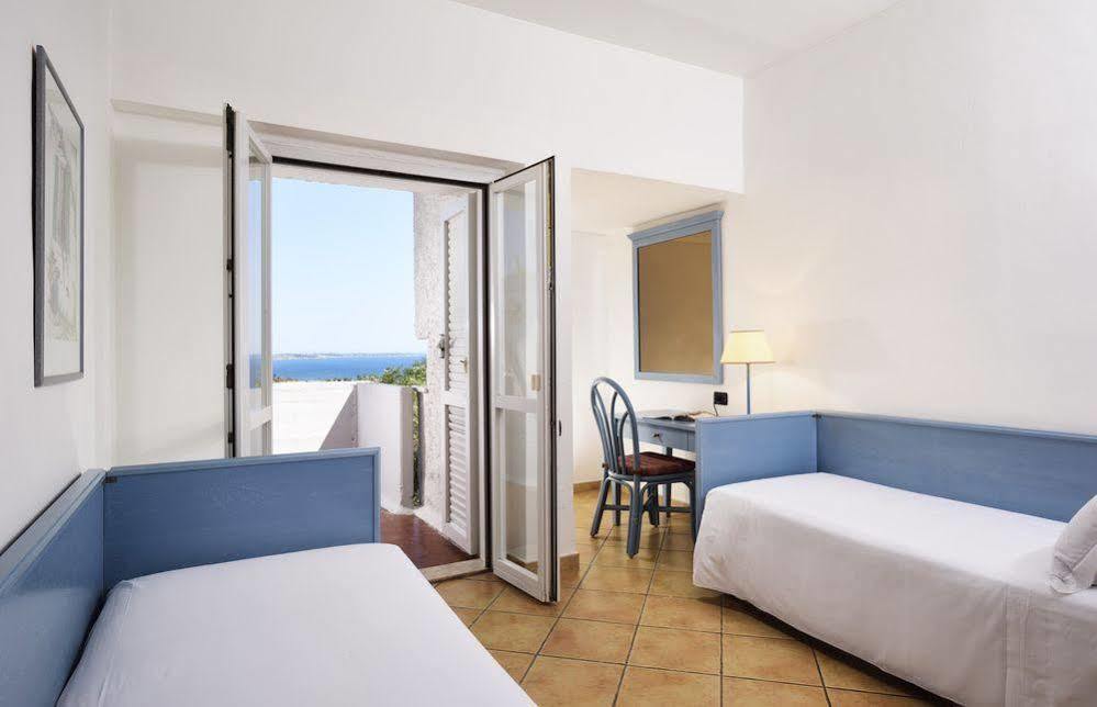 Th Capo Rizzuto Hotel Isola Di Capo Rizzuto Exterior foto